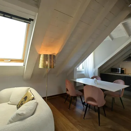 Black Loft Apartment Alassio